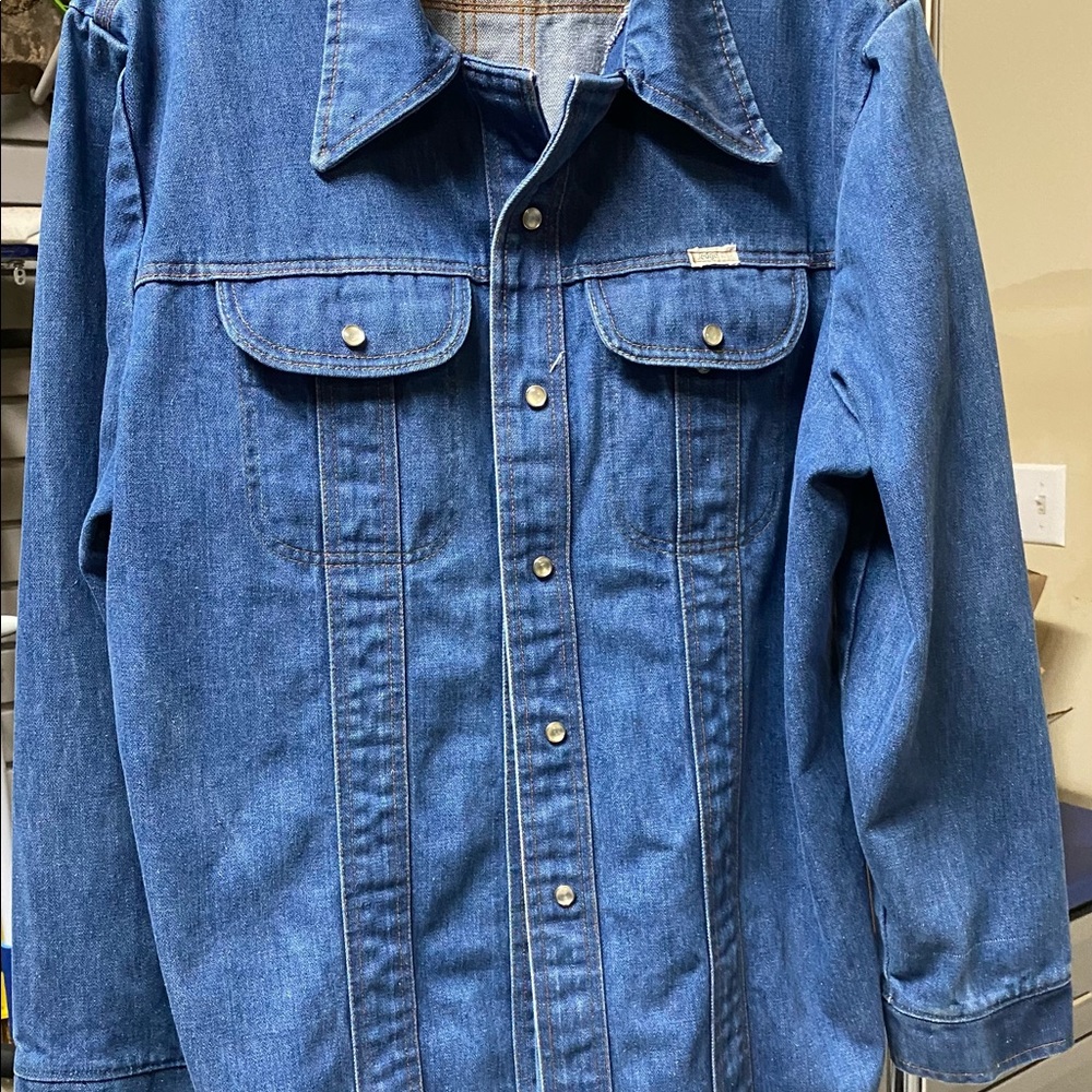 Men’s jean jacket extra large